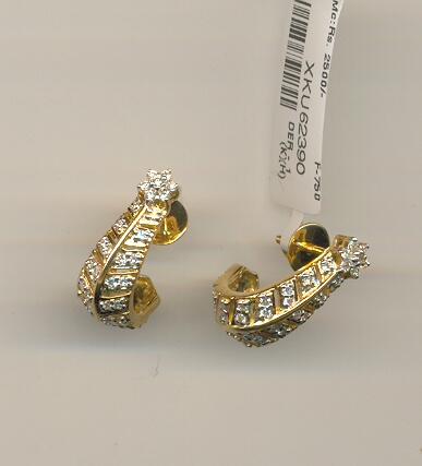 DIAMOND EARRING