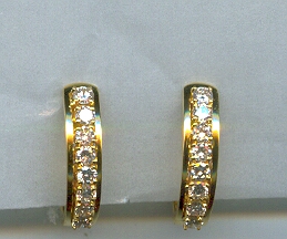 DIAMOND EARRING DESIGNER