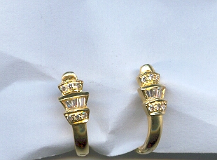 DIAMOND EARRING DESIGNER
