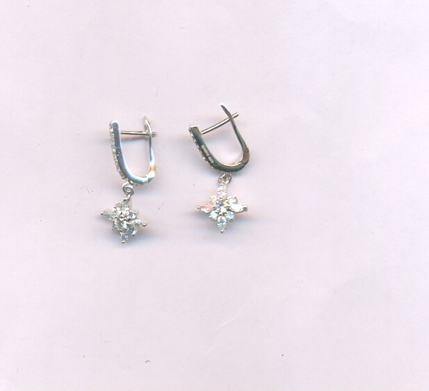 DIAMOND EARRING FANCY