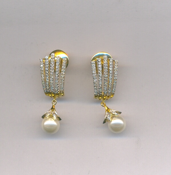 DIAMOND EARRING FANCY
