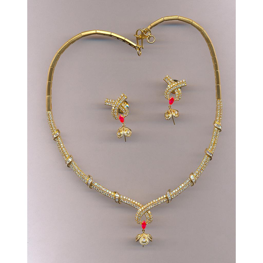 DIAMOND FULL SET PENDENT