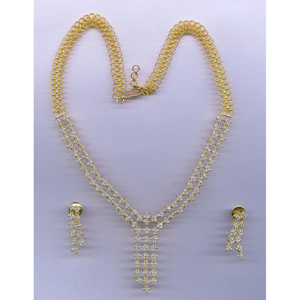 DIAMOND FULL SET PENDENT