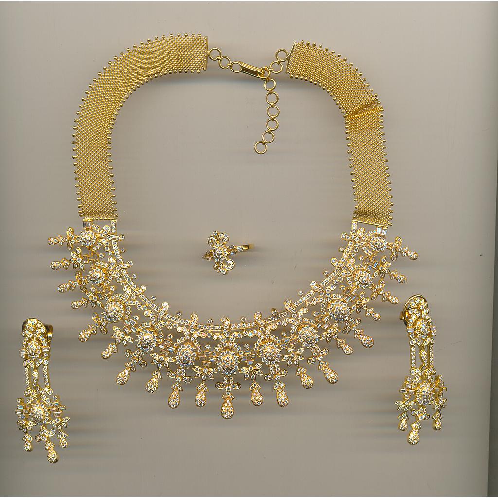 DIAMOND FULL SET PENDENT