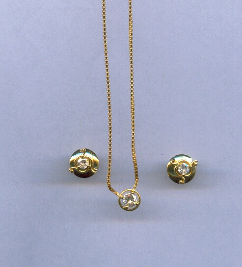 DIAMOND FULL SET PENDENT EXCLUSIVE