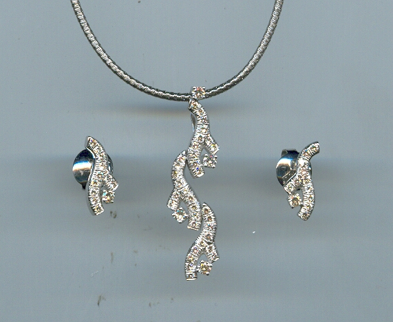 DIAMOND FULL SET PENDENT EXCLUSIVE