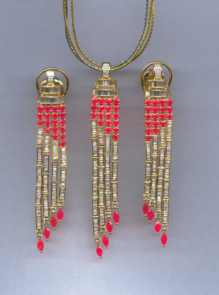 DIAMOND FULL SET PENDENT EXCLUSIVE