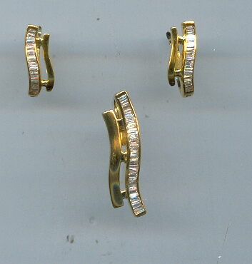 DIAMOND FULL SET PENDENT FANCY
