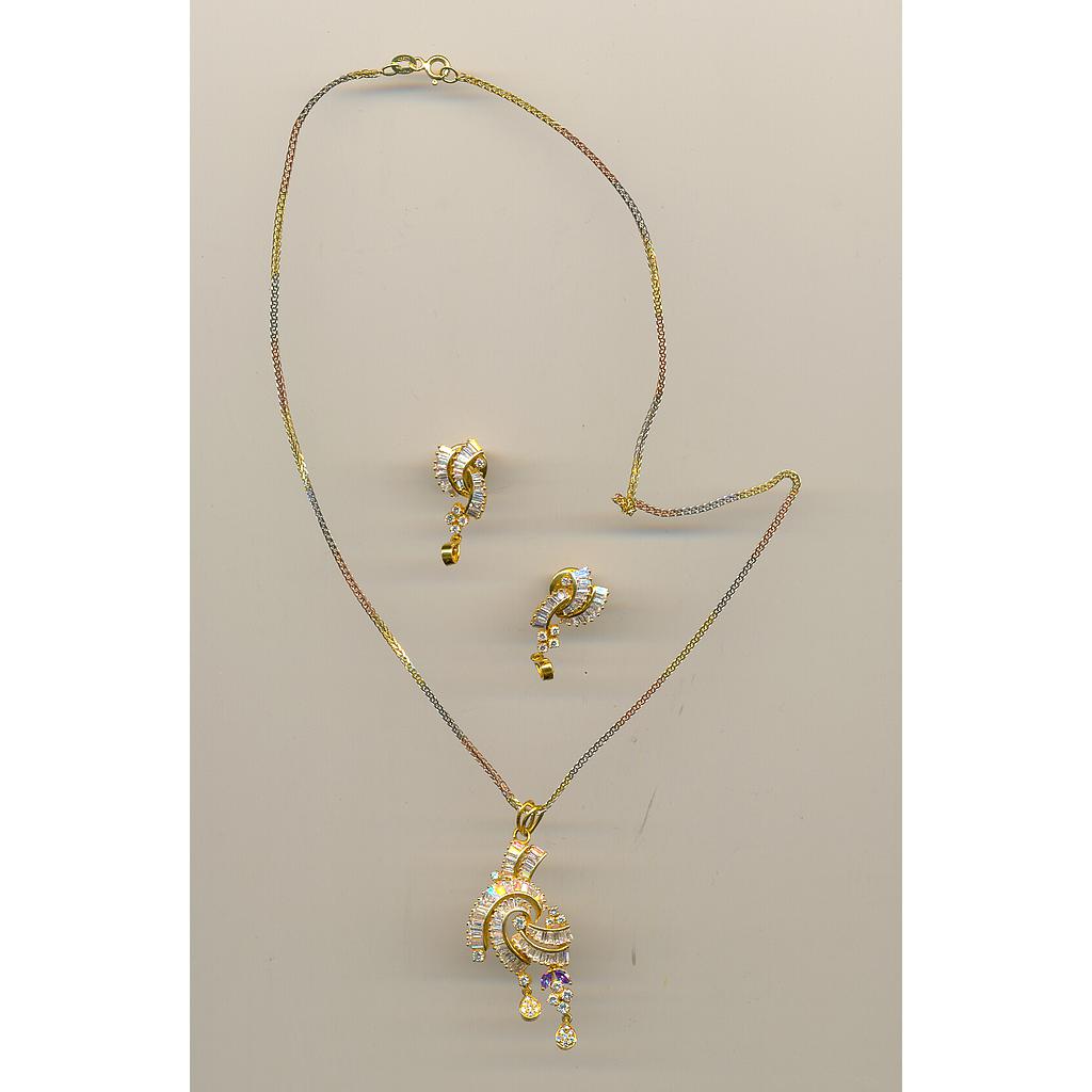 DIAMOND FULL SET PENDENT FANCY