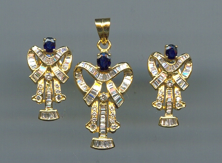 DIAMOND FULL SET PENDENT FANCY