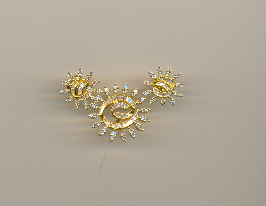 DIAMOND FULL SET PENDENT FANCY
