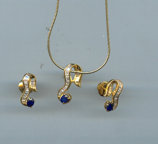 DIAMOND FULL SET PENDENT FANCY