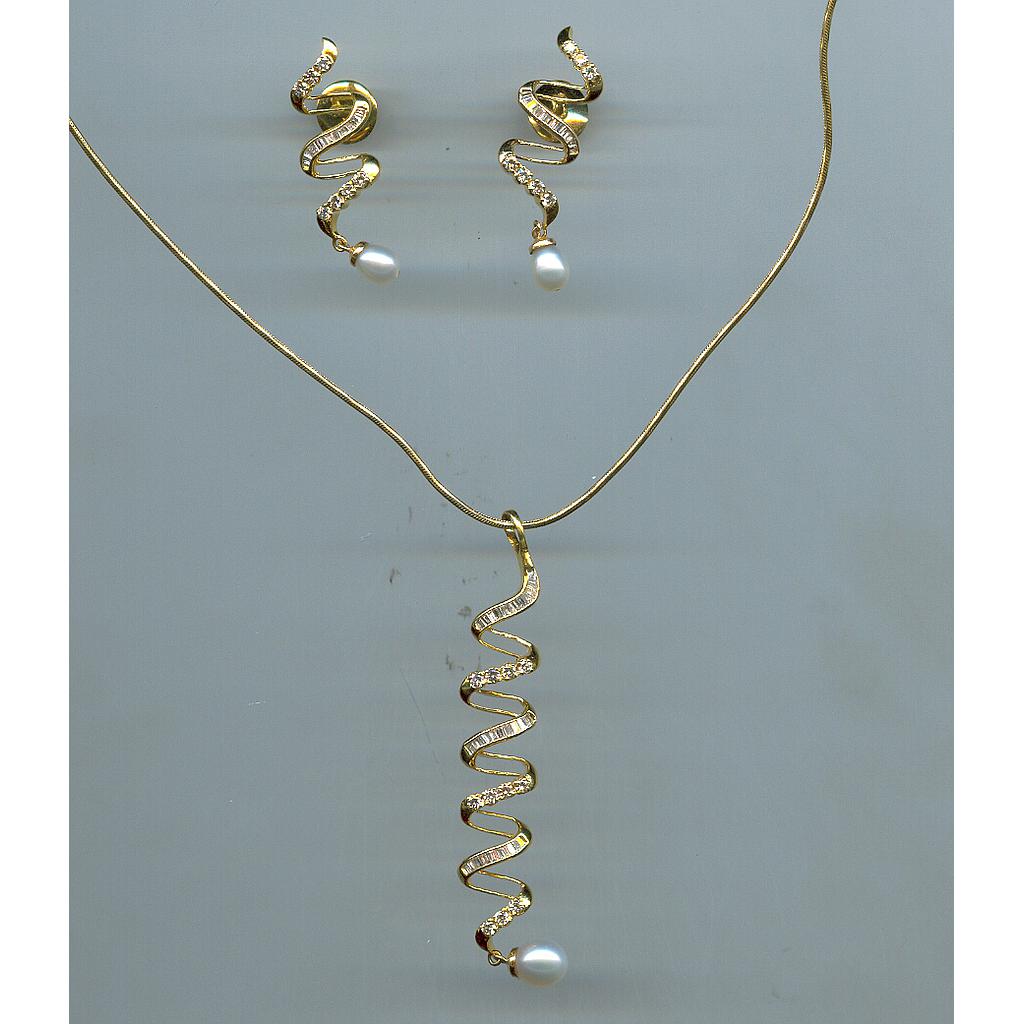DIAMOND FULL SET PENDENT FANCY