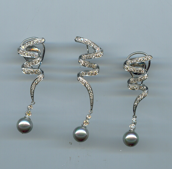 DIAMOND FULL SET PENDENT FANCY