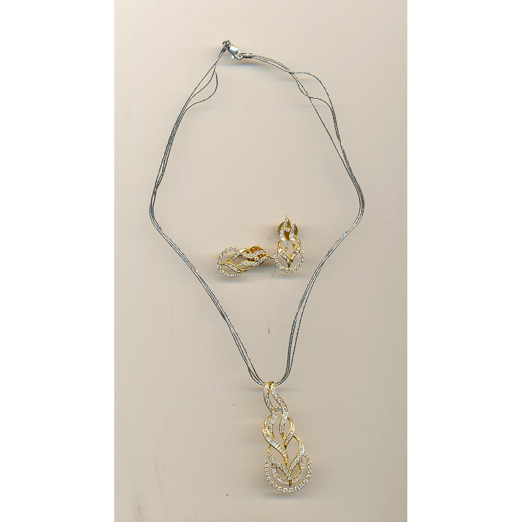 DIAMOND FULL SET PENDENT FANCY