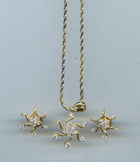 DIAMOND FULL SET PENDENT FANCY