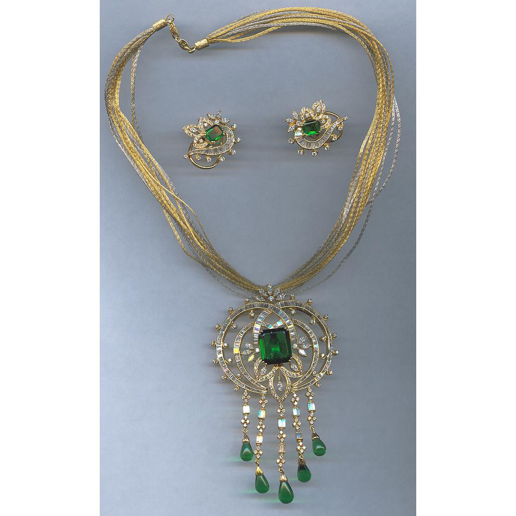 DIAMOND FULL SET PENDENT GENERAL