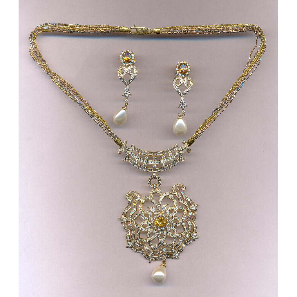 DIAMOND HALF SET