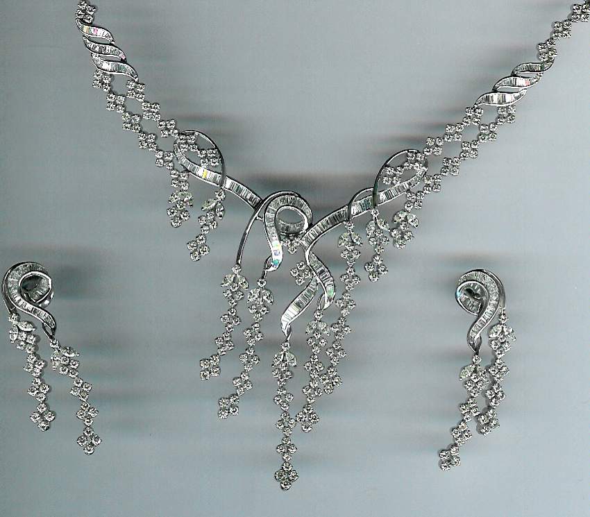 DIAMOND HALF SET LONG ANTIQUE