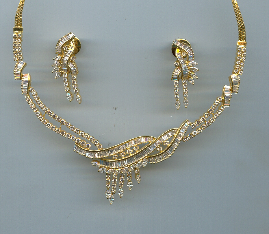DIAMOND HALF SET LONG ANTIQUE