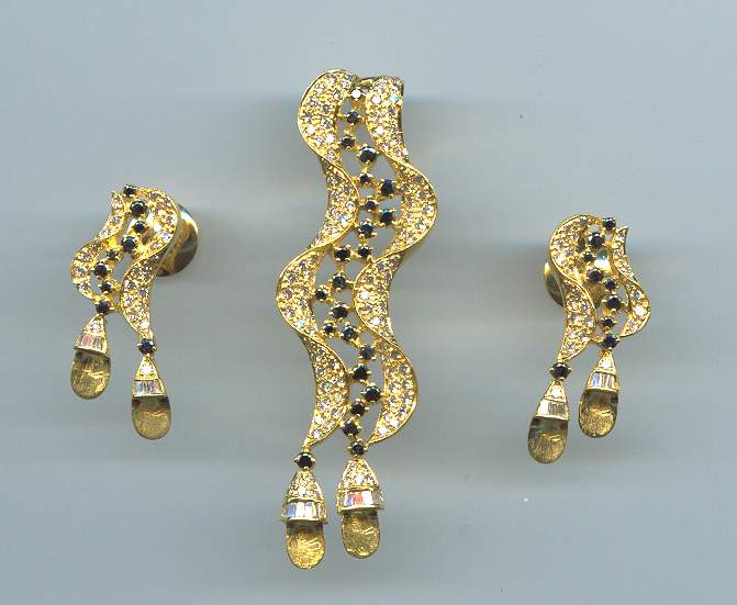 DIAMOND HALF SET LONG DESIGNER