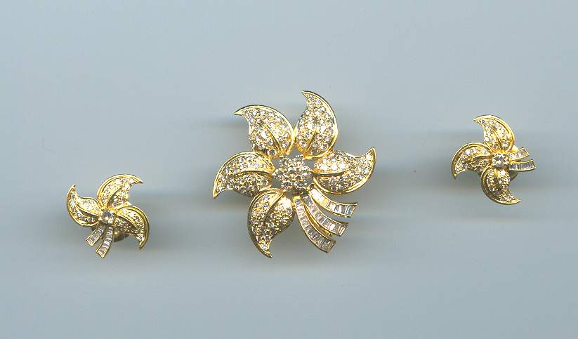 DIAMOND HALF SET LONG DESIGNER