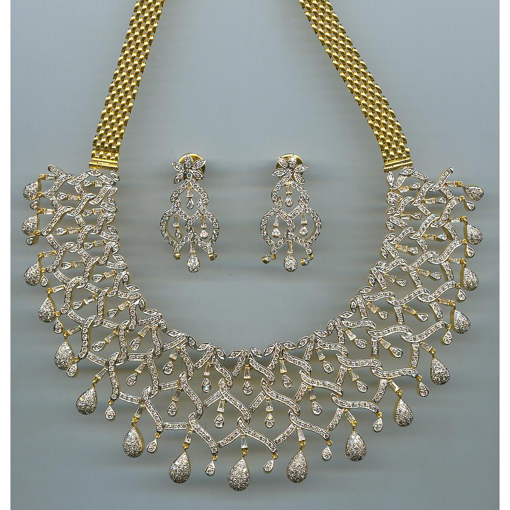DIAMOND HALF SET LONG FANCY
