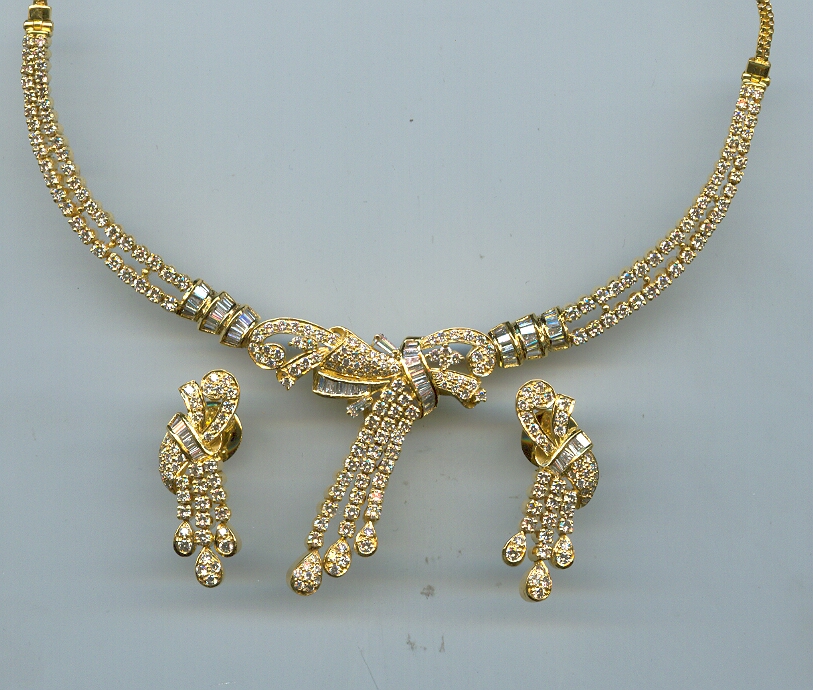 DIAMOND HALF SET LONG FANCY