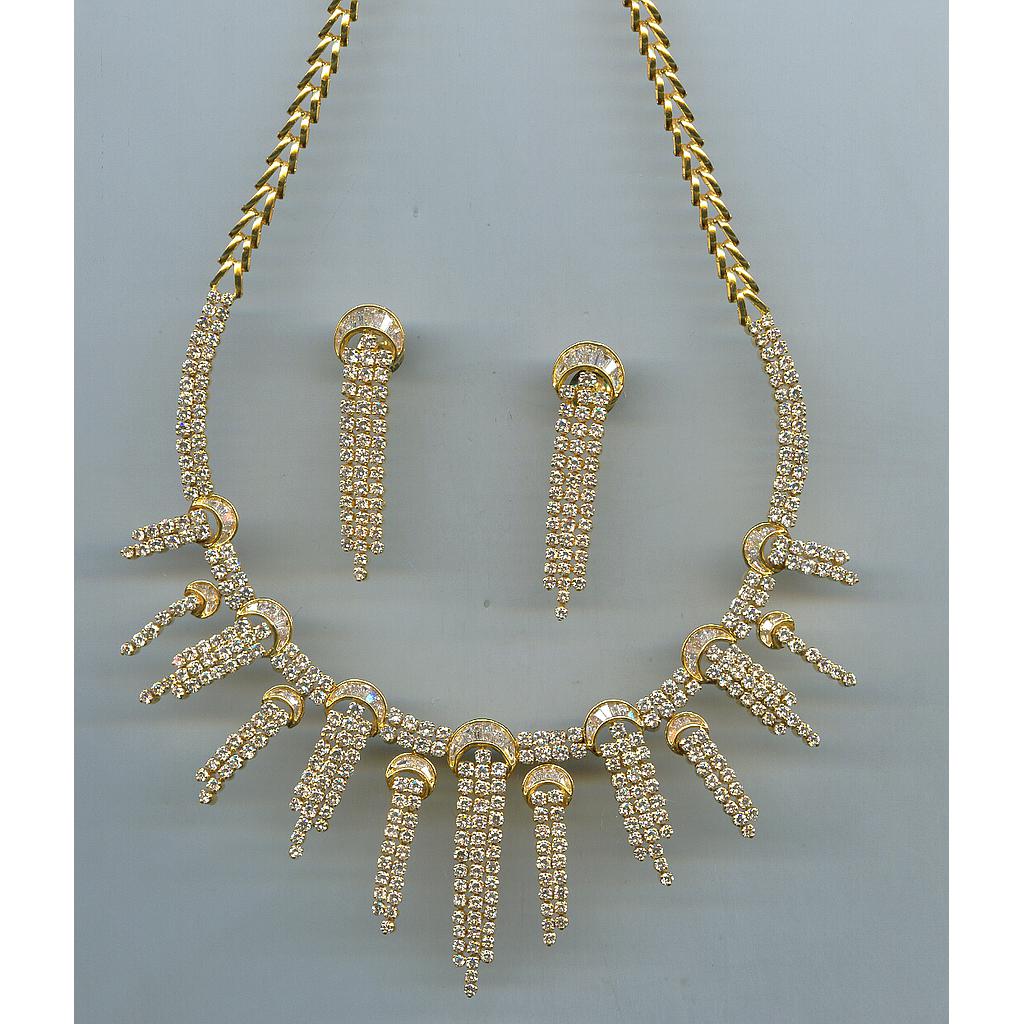 DIAMOND HALF SET LONG FANCY