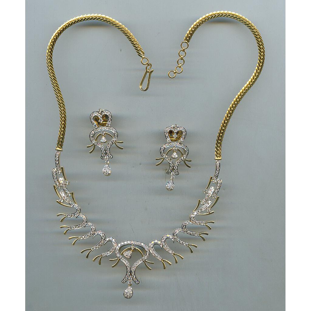 DIAMOND HALF SET LONG FANCY