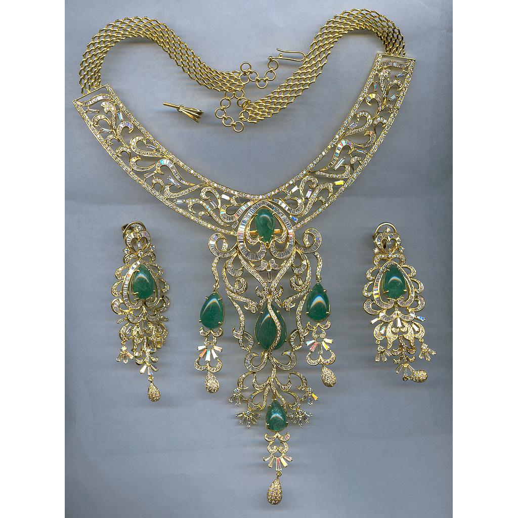 DIAMOND HALF SET LONG FANCY