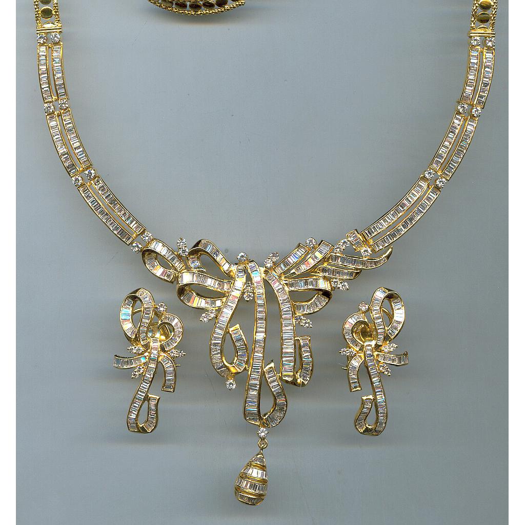 DIAMOND HALF SET LONG FANCY