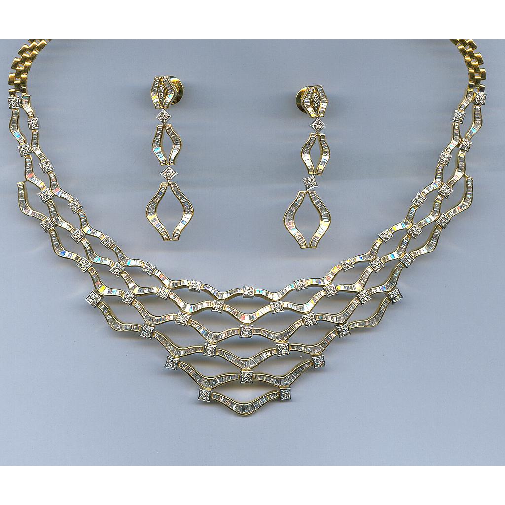DIAMOND HALF SET LONG FANCY