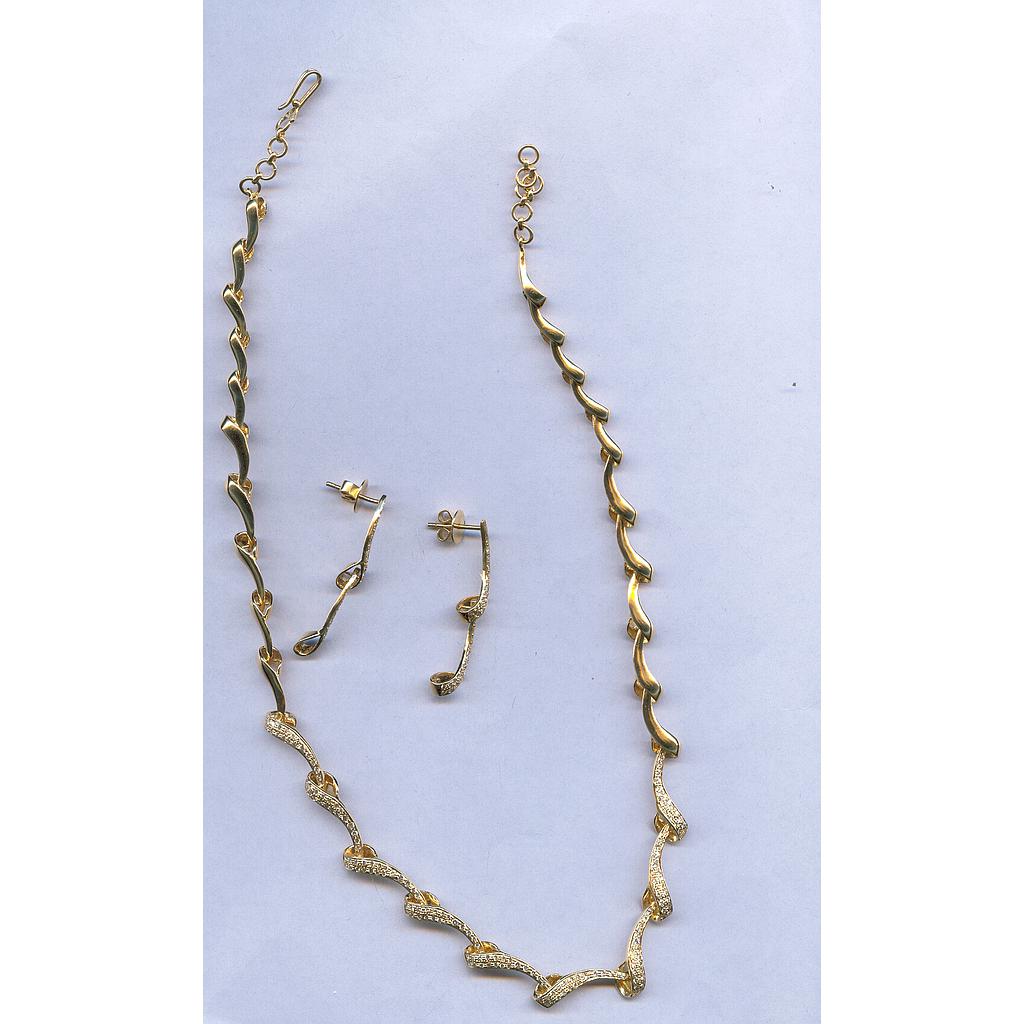 DIAMOND HALF SET LONG FANCY