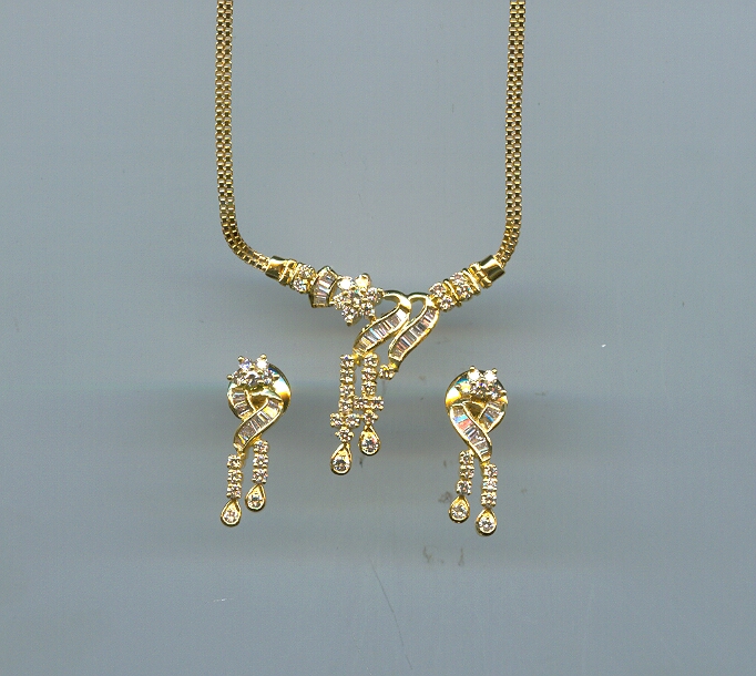 DIAMOND HALF SET LONG FANCY