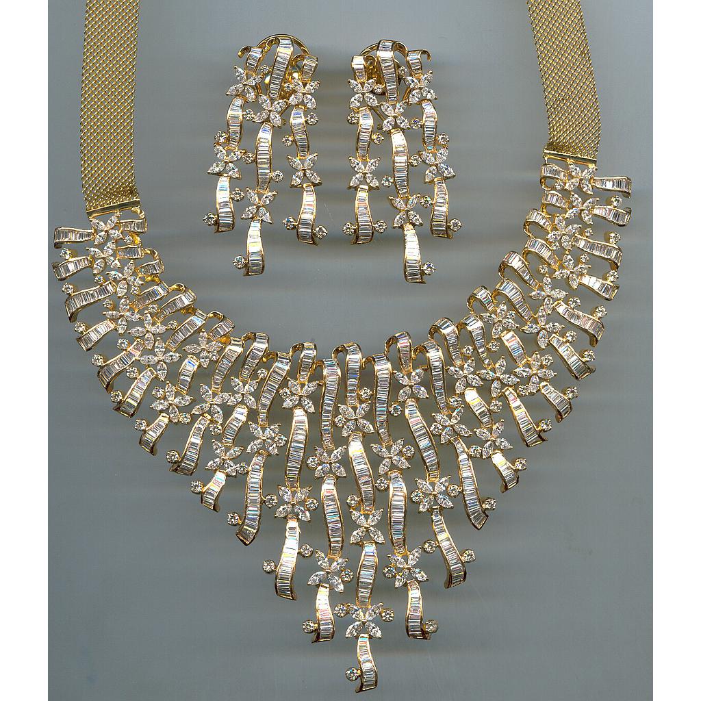 DIAMOND HALF SET LONG FANCY