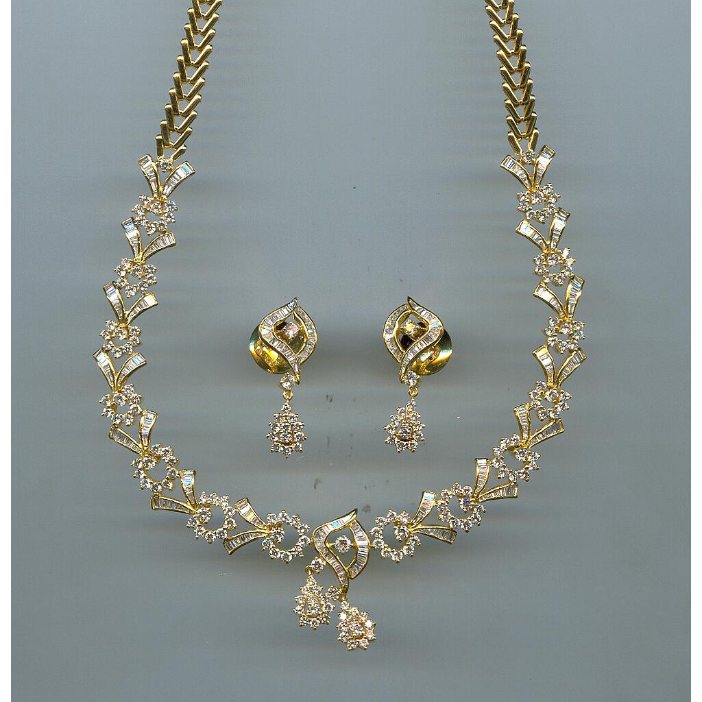 DIAMOND HALF SET LONG FANCY