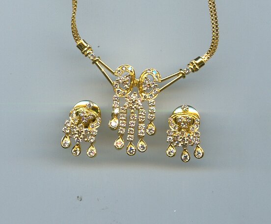 DIAMOND HALF SET LONG FANCY