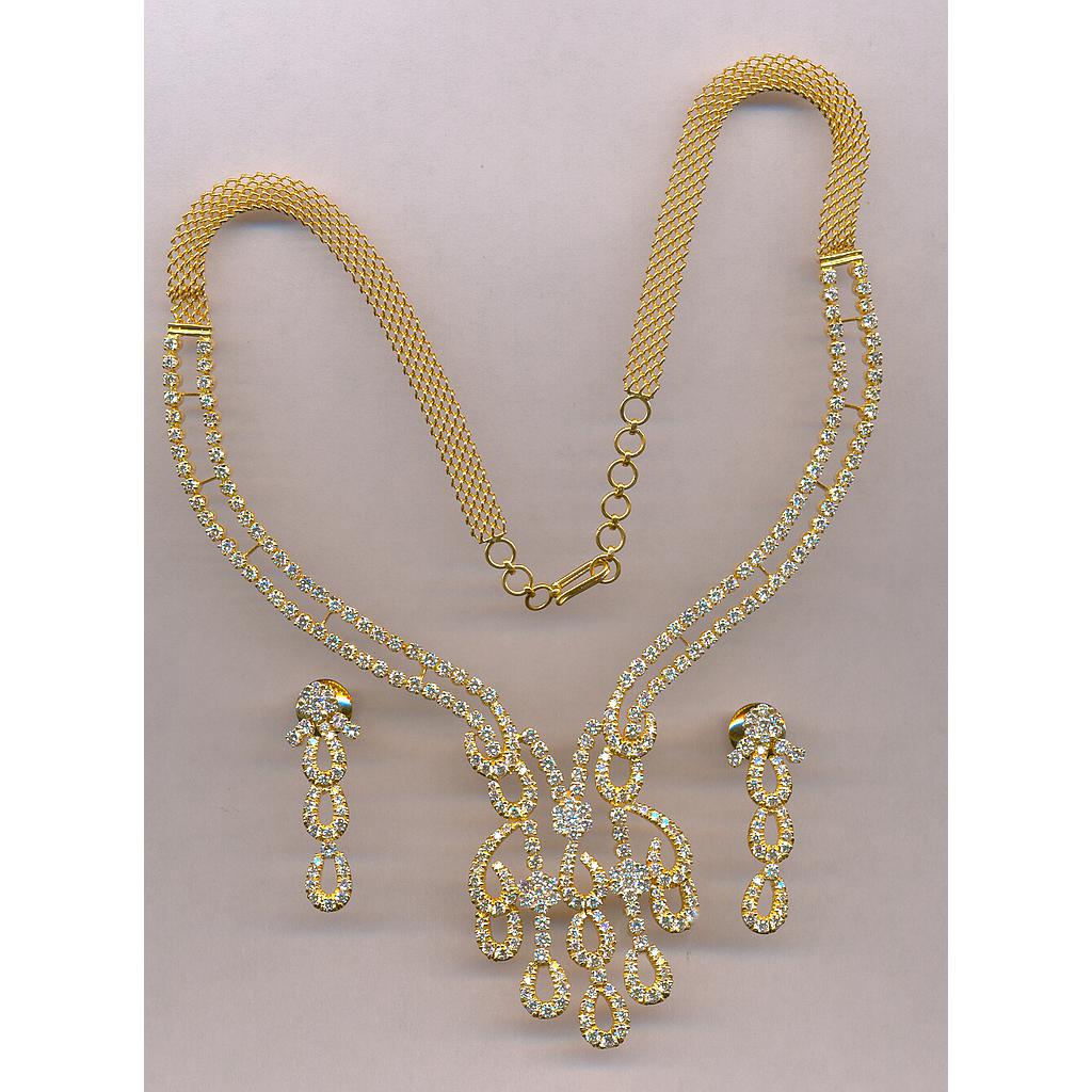 DIAMOND HALF SET LONG FANCY