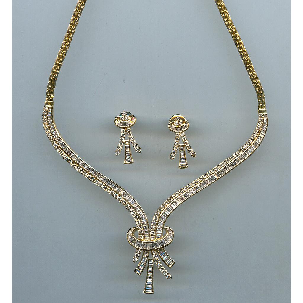 DIAMOND HALF SET LONG FANCY