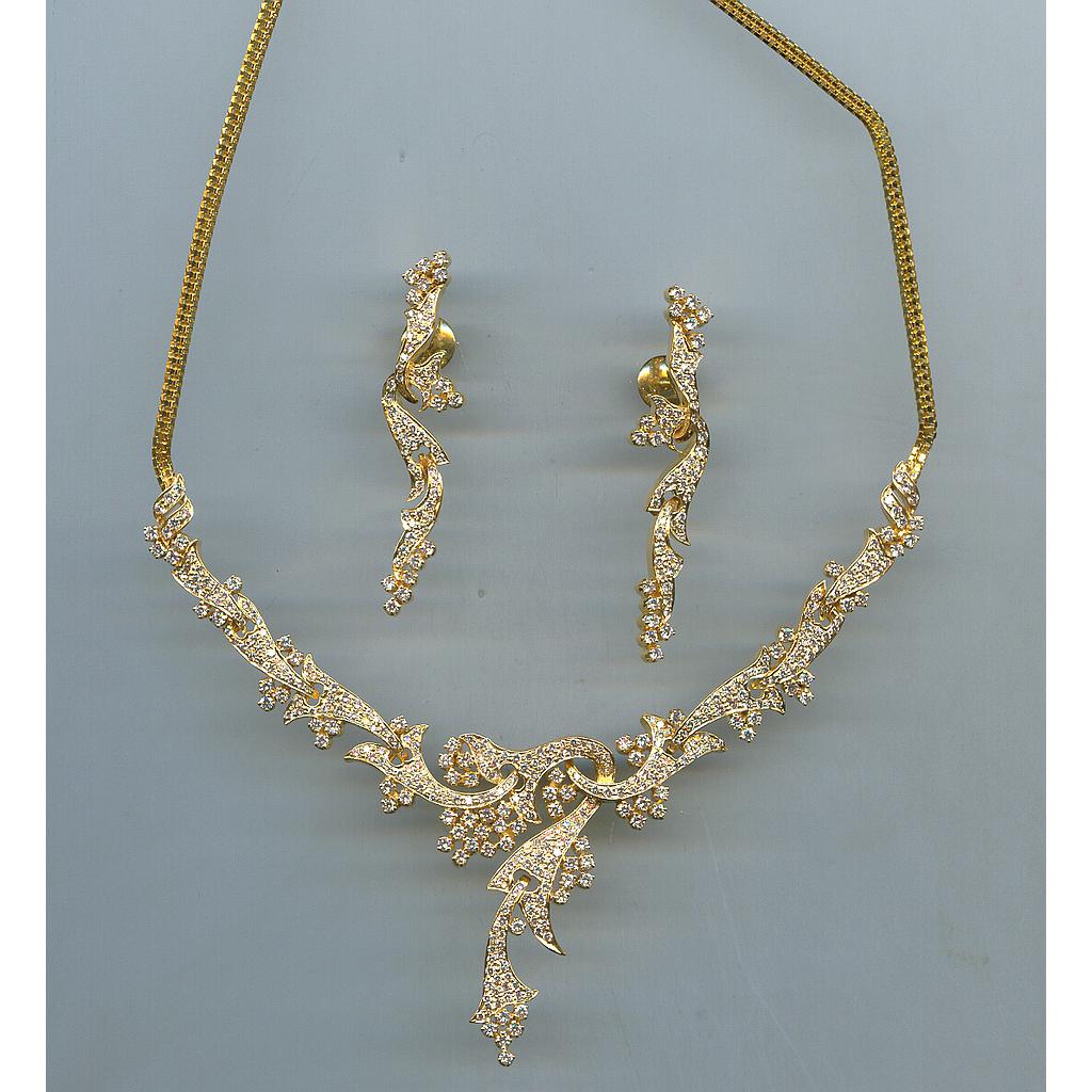 DIAMOND HALF SET LONG FANCY