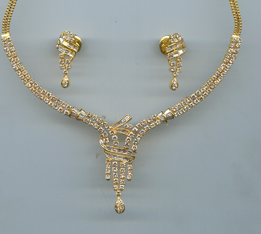 DIAMOND HALF SET LONG FANCY
