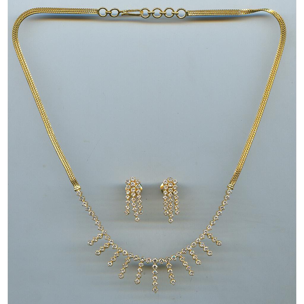 DIAMOND HALF SET LONG FANCY
