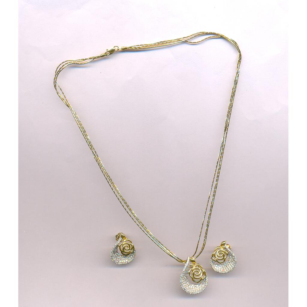 DIAMOND HALF SET PENDENT DESIGNER