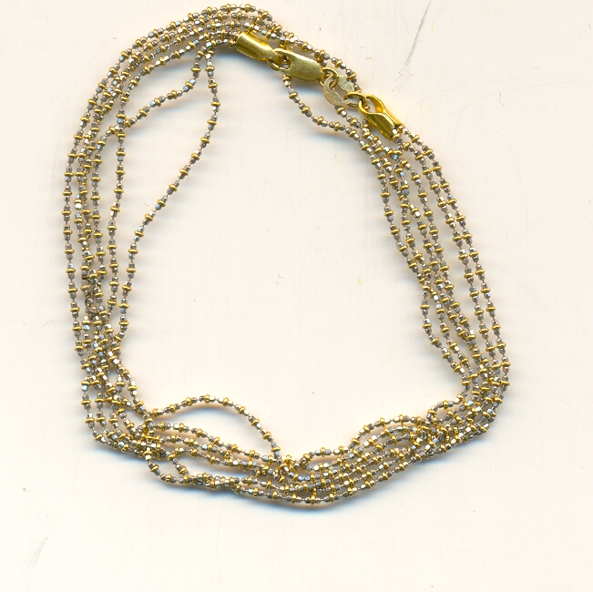 DIAMOND HALF SET PENDENT EXCLUSIVE