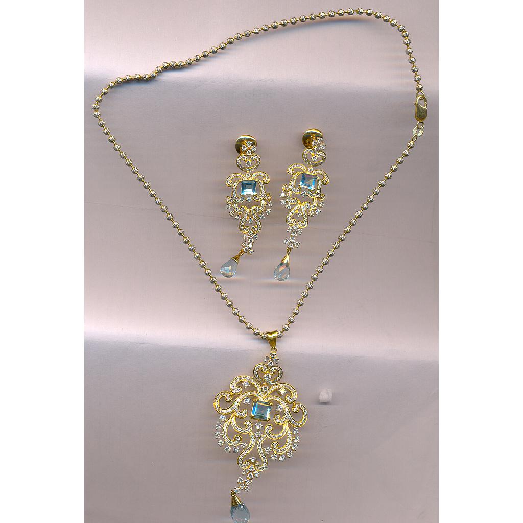 DIAMOND HALF SET PENDENT EXCLUSIVE
