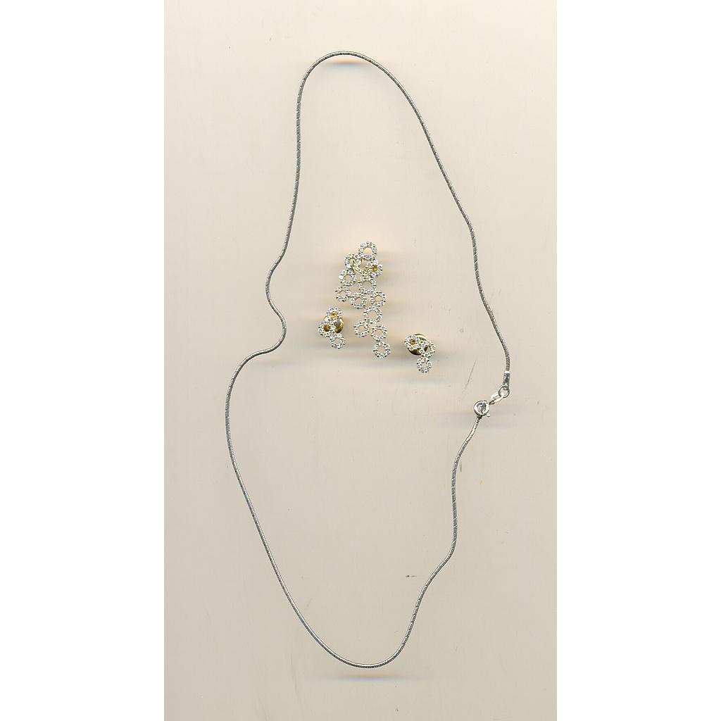 DIAMOND HALF SET PENDENT EXCLUSIVE