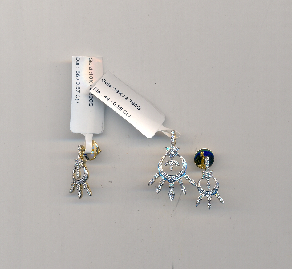 DIAMOND HALF SET PENDENT EXCLUSIVE