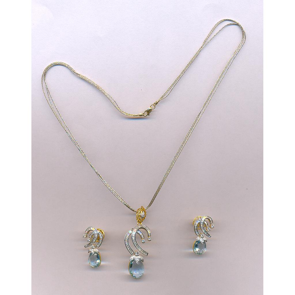 DIAMOND HALF SET PENDENT FANCY