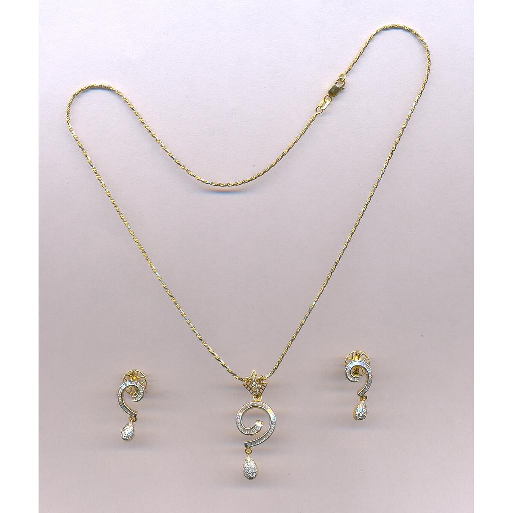 DIAMOND HALF SET PENDENT FANCY